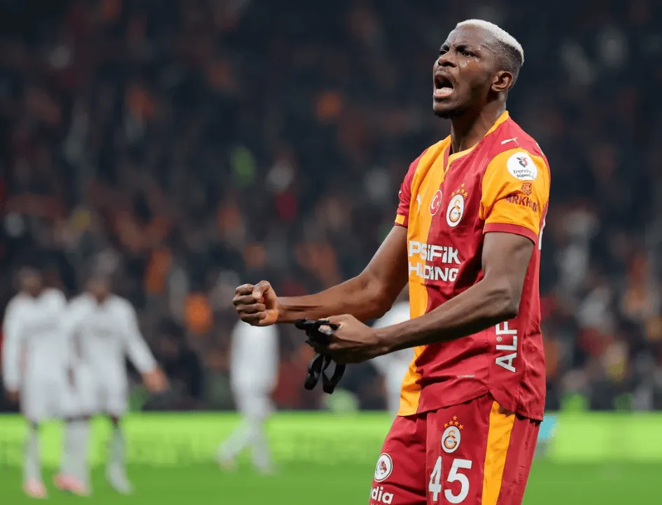 开云娱乐-费迪南德：只要曼联提出邀约，奥斯梅恩百分之百会愿意加盟