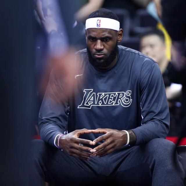 kaiyun-詹姆斯主动道歉扛起责任 他保证球队会打得更好！